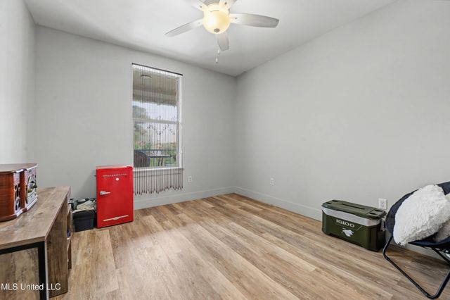 2501 Bienville Boulevard, 127, Ocean Springs, MS 39564