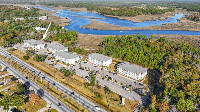 2501 Bienville Boulevard, 127, Ocean Springs, MS 39564
