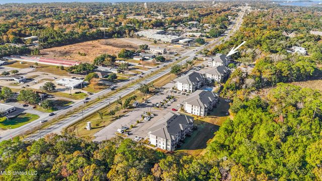 2501 Bienville Boulevard, 127, Ocean Springs, MS 39564
