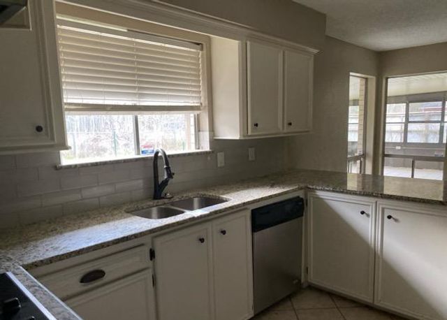 18703 Artesian Way, Humble, TX 77346