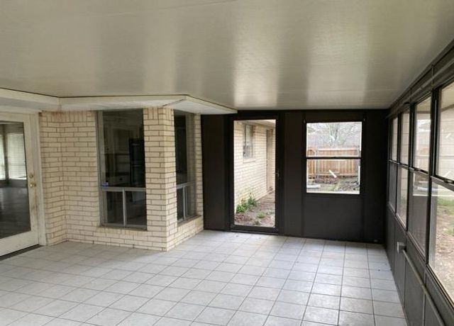 18703 Artesian Way, Humble, TX 77346