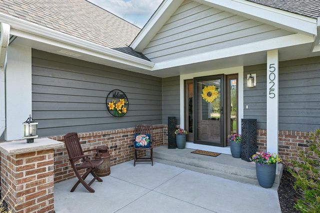 5025 Riverside ROAD, Waterford, WI 53185