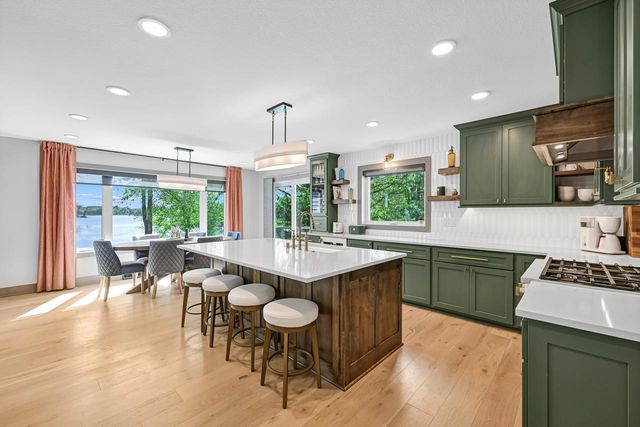 5025 Riverside ROAD, Waterford, WI 53185