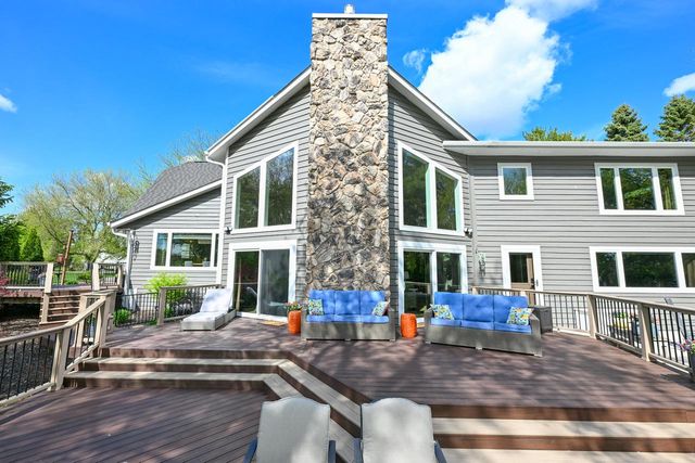 5025 Riverside ROAD, Waterford, WI 53185