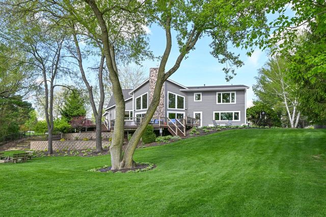 5025 Riverside ROAD, Waterford, WI 53185