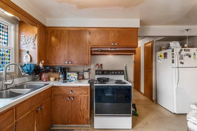 608 KNIGHT AVENUE, Neenah, WI 54956