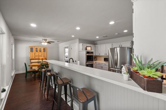 1301 Pinon Drive, Mansfield, TX 76063