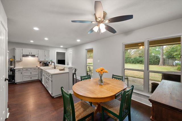 1301 Pinon Drive, Mansfield, TX 76063