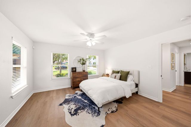 1108 Wakefield Drive, Houston, TX 77018