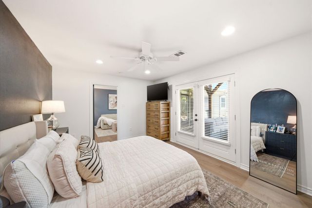 1108 Wakefield Drive, Houston, TX 77018