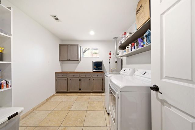 1108 Wakefield Drive, Houston, TX 77018