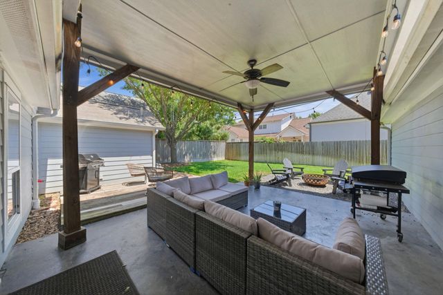 1108 Wakefield Drive, Houston, TX 77018