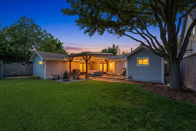 1108 Wakefield Drive, Houston, TX 77018