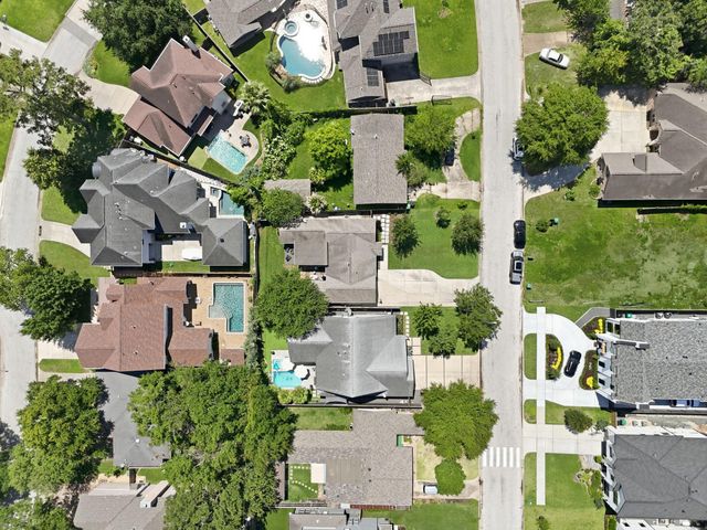 1108 Wakefield Drive, Houston, TX 77018