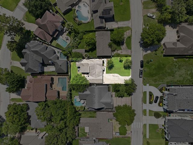 1108 Wakefield Drive, Houston, TX 77018
