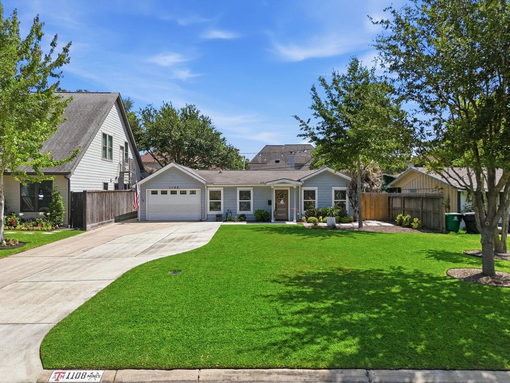 1108 Wakefield Drive, Houston, TX 77018