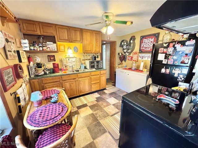 1693 Elfleda Street, Lorain, OH 44055