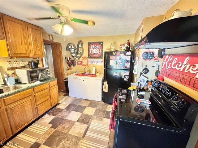 1693 Elfleda Street, Lorain, OH 44055