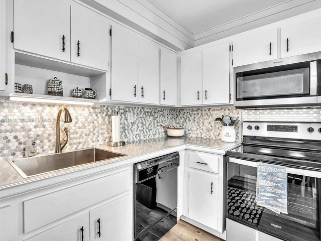 2539 Cleveland St, Hollywood, FL 33020