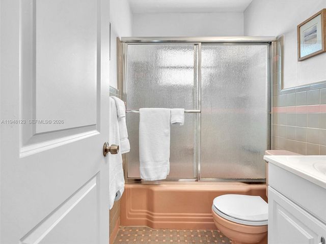 2539 Cleveland St, Hollywood, FL 33020