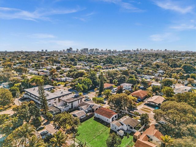 2539 Cleveland St, Hollywood, FL 33020