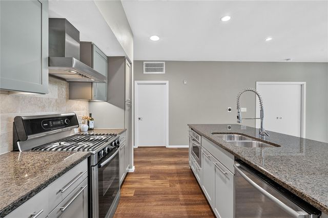 1600 Barton Springs RD 5308, Austin, TX 78704