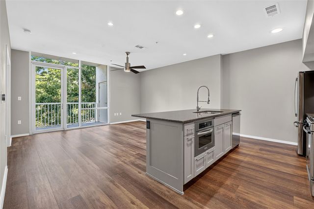 1600 Barton Springs RD 5308, Austin, TX 78704