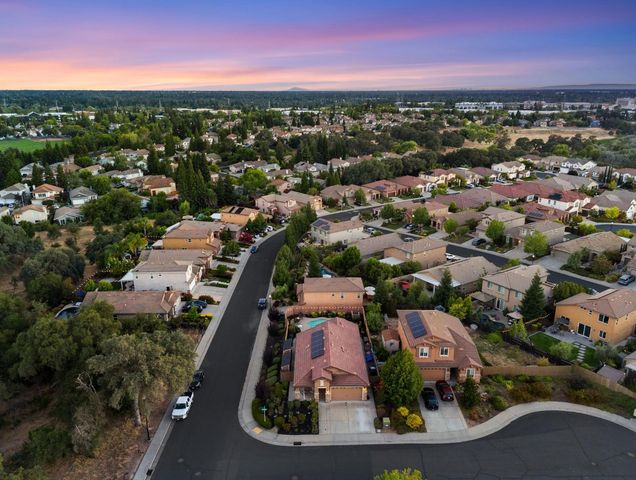 101 Gerrard Ct, Roseville, CA 95661