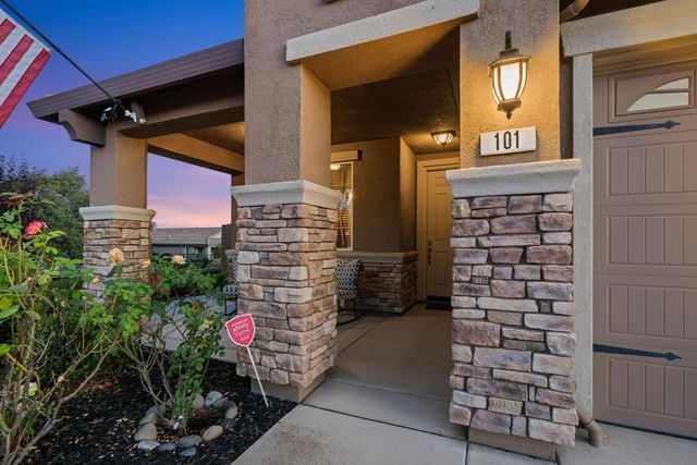 101 Gerrard Ct, Roseville, CA 95661