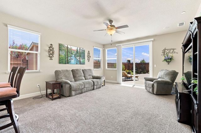 101 Gerrard Ct, Roseville, CA 95661