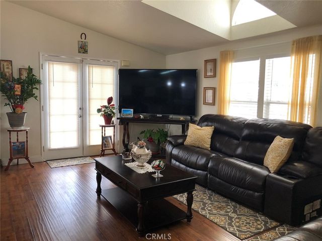 16601 S Garfield Avenue 804, Paramount, CA 90723
