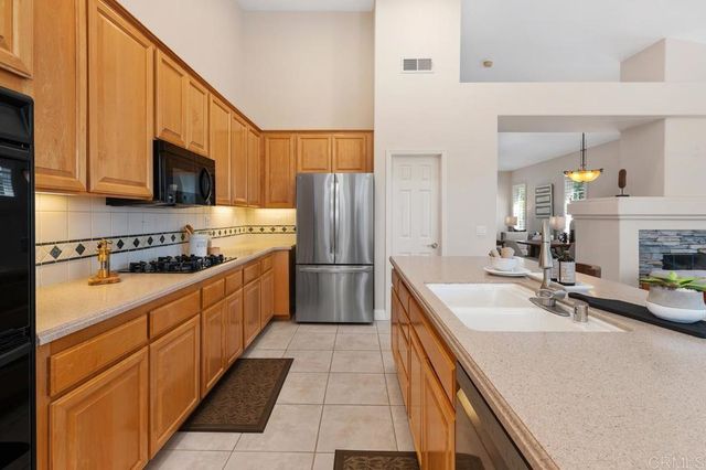 2435 Timber Creek Lane, Escondido, CA 92027