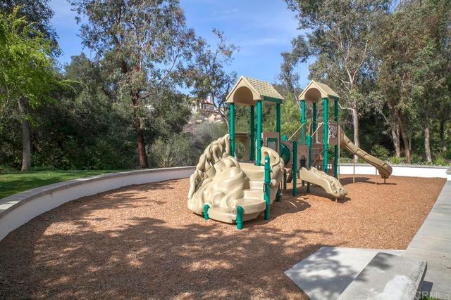 2435 Timber Creek Lane, Escondido, CA 92027