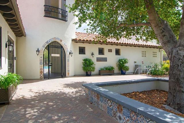 2435 Timber Creek Lane, Escondido, CA 92027