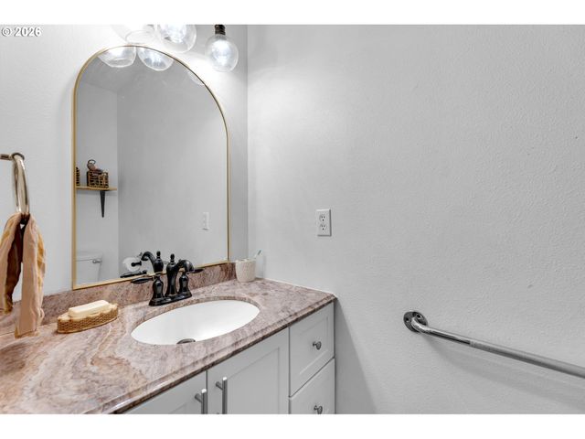 17308 Se 21ST Way, Vancouver, WA 98683