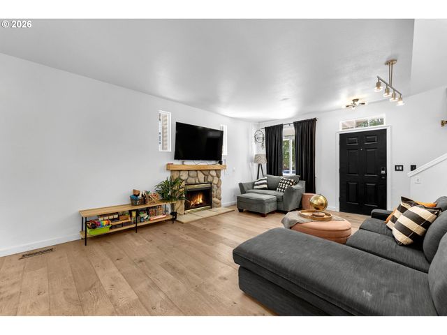 17308 Se 21ST Way, Vancouver, WA 98683