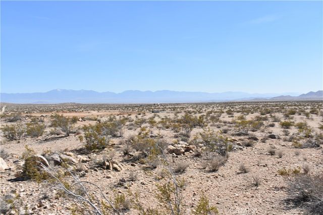 0 Vic Vac B210 STE, Lancaster, CA 93535