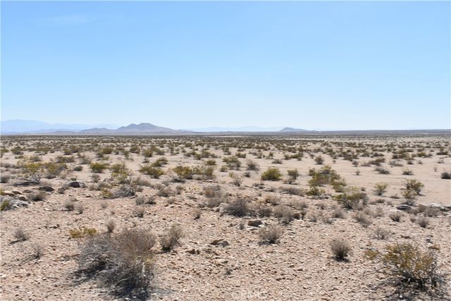 0 Vic Vac B210 STE, Lancaster, CA 93535