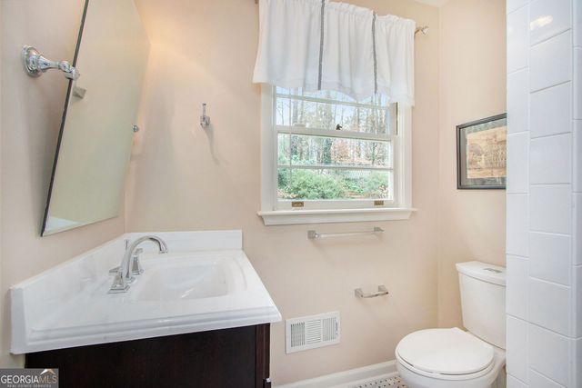 3873 Land O Lakes Drive NE, Atlanta, GA 30342