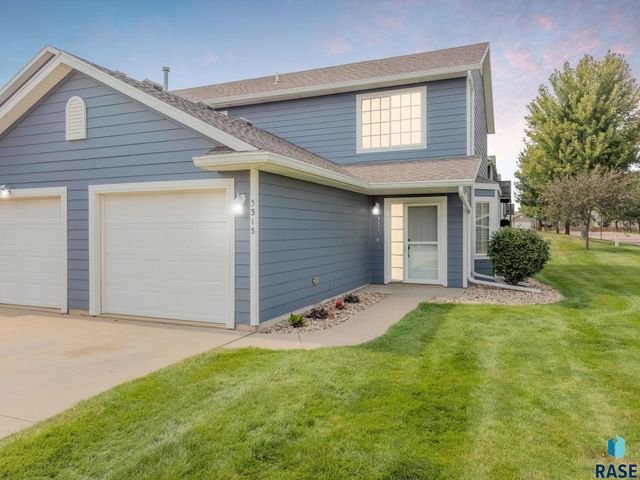 5315 W Boxwood Pl Place, Sioux Falls, SD 57107