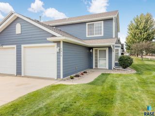 5315 W Boxwood Pl Place, Sioux Falls, SD 57107