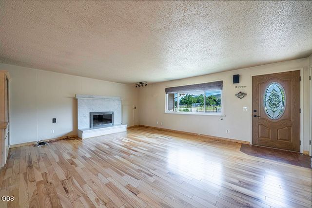 1850 Camp Baker Road, Medford, OR 97501