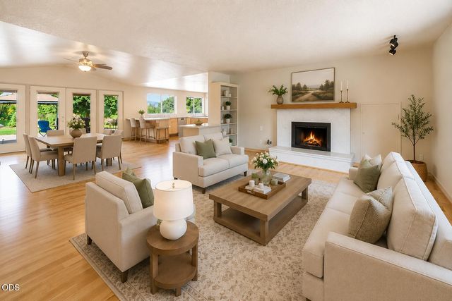 1850 Camp Baker Road, Medford, OR 97501
