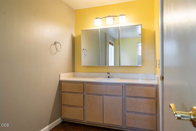 1850 Camp Baker Road, Medford, OR 97501