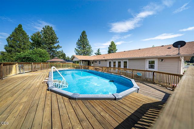 1850 Camp Baker Road, Medford, OR 97501