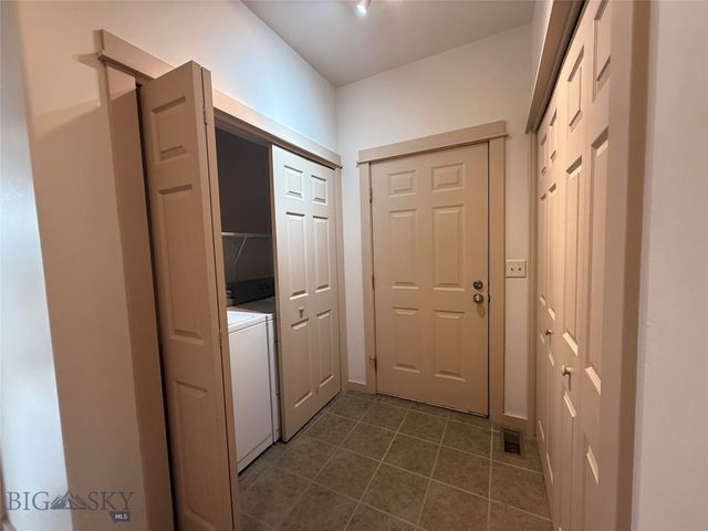 1058 Harmon Way, Bozeman, MT 59718