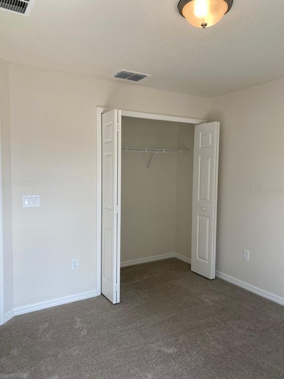 Image 14 of property listing at 3331 SW 153RD PLACE ROAD, Ocala, FL 34473