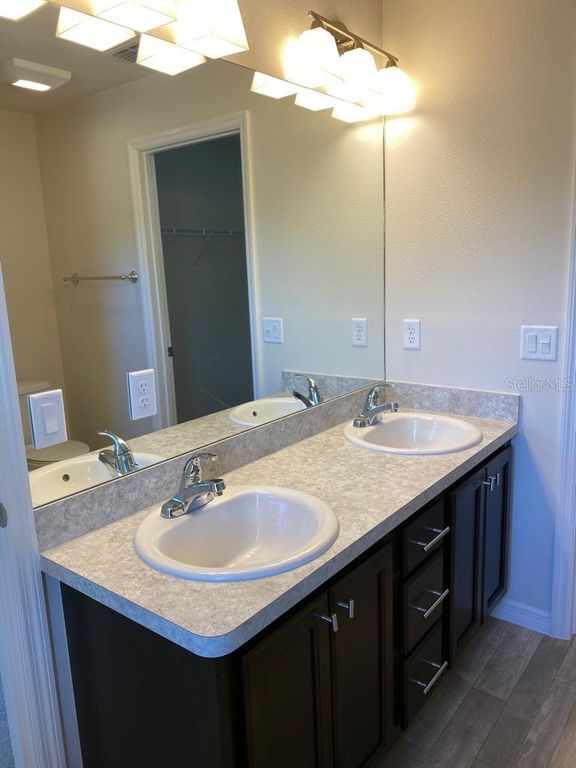 Image 17 of property listing at 3331 SW 153RD PLACE ROAD, Ocala, FL 34473