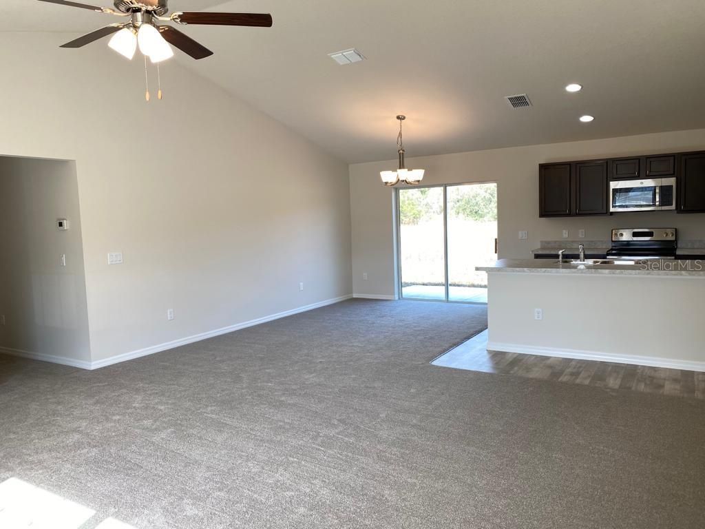 Image 6 of property listing at 3331 SW 153RD PLACE ROAD, Ocala, FL 34473