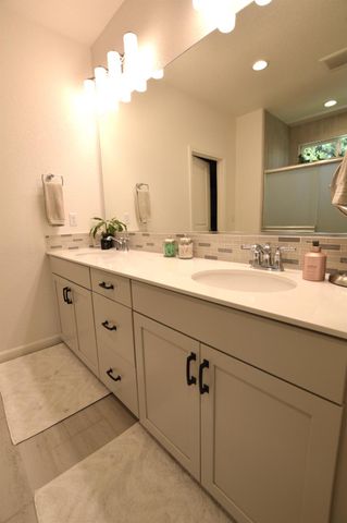 3504 Creekview Ct, Merced, CA 95340